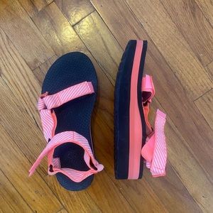 Platform Tevas Never Worn